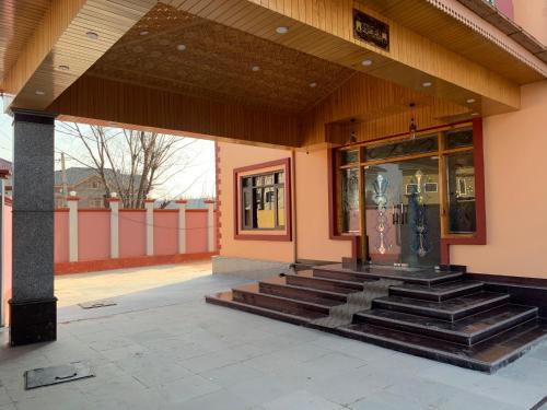 Hotel Shuhrah-I-Afaq - Near Srinagar Airport