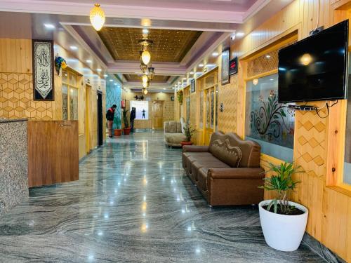 Hotel Shuhrah-I-Afaq in Srinagar