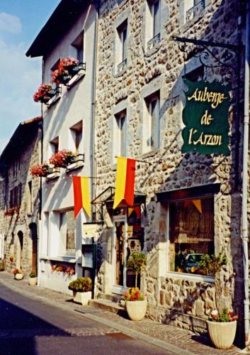 Ieeja, Auberge de l'Arzon in Chomelix