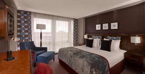 Crowne Plaza London - Gatwick Airport, an IHG Hotel