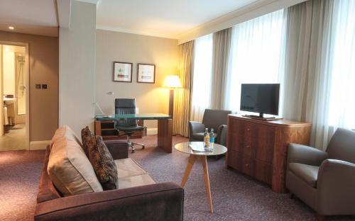 Crowne Plaza London Ealing