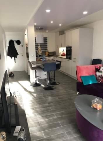 cuisine, AGAY le pti bonheur 60m2 rez de jardin, en bord de mer in Agay