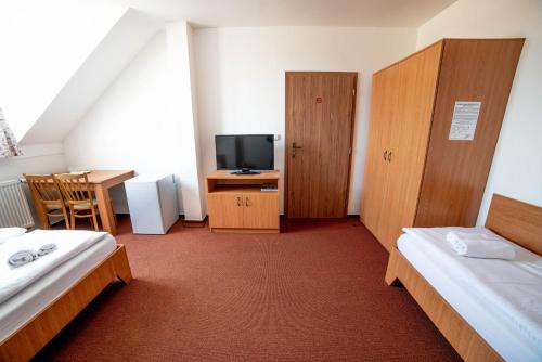 Classic Triple Room