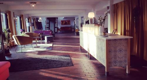 Vestabils, Breanäs Hotell (Breanas Hotell) in Immeln