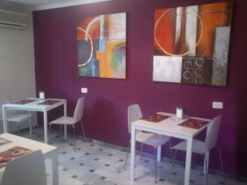 Hostal Cabrera - image 4