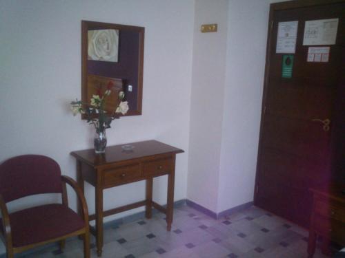 Hostal Cabrera - image 7