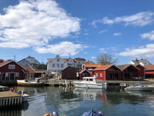 Apkārtne, Fin lägenhet med balkong - Centralt o bra läge (Fin lagenhet med balkong - Centralt o bra lage) in Käringön