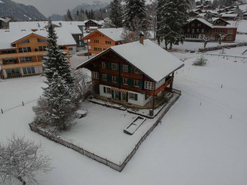 Chalet Halten