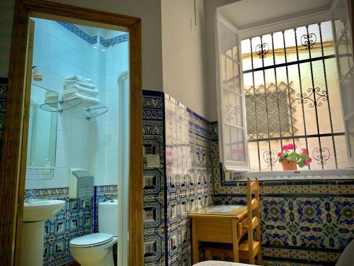 Hostal Lis - image 9