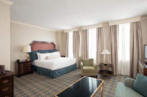 The Berkeley Hotel near Városháza Observation Deck