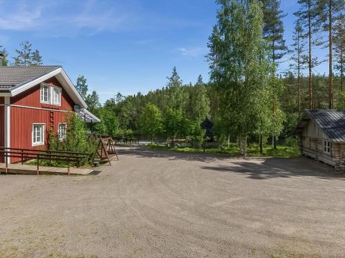 B&B Tihusniemi - Holiday Home Myllytupa by Interhome - Bed and Breakfast Tihusniemi