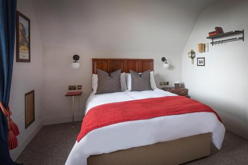 The Bath Hotel - image 5