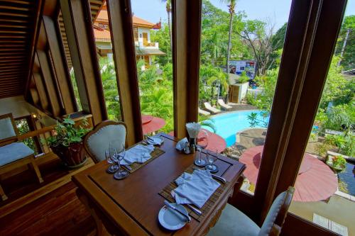 Restaurante, Hotel by the Red Canal Mandalay in Mandalay