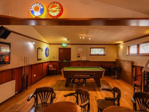Findlay's Hotel - image 9