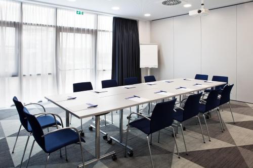 Holiday Inn Express - Sindelfingen an IHG Hotel - image 4