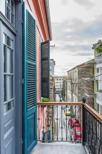 PomeGranate Suites