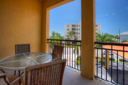 203 - Palms of Treasure Island - image 9