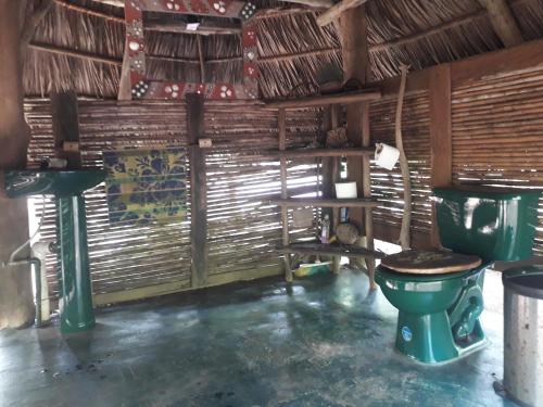 Bathroom, Hostal Pachamama in Las Escobas del Venado