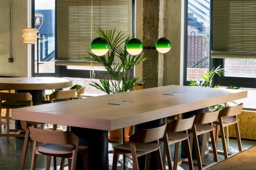 The Oliver Apartamentos in بزول د الركن