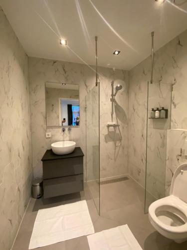 Damrak Short Stay Amsterdam, Amsterdam (photo 10)