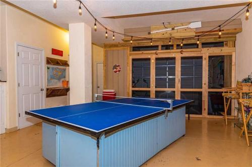 Castaway Cottage - image 6