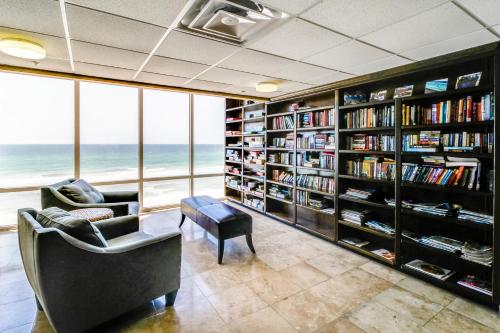 Tidewater Beach Resort IV