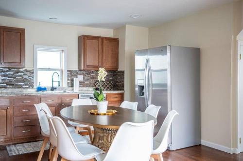 NEW 4BR in AC Quiet Island Central Location in Venice Park