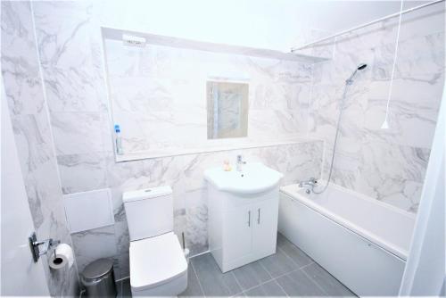 The Aldgate Rooms, Londýn (fotografie 8)