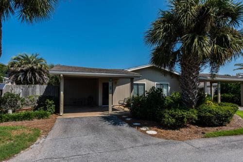 Tennis Villa by Seascape Resort - image 3
