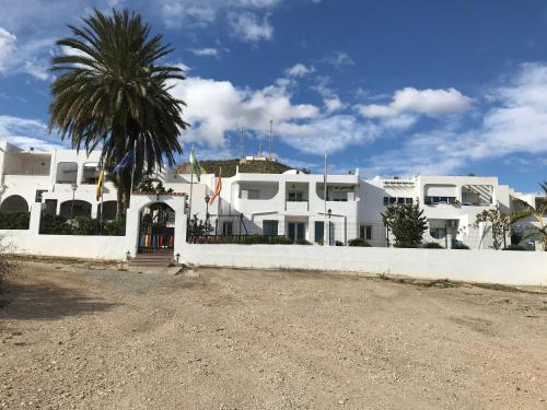 Apartamento VenAVera Playa VERA COLINA Apto. 3 Bajo Piscina Muy Tranquilo WIFI - image 12