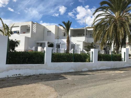 Apartamento VenAVera Playa VERA COLINA Apto. 3 Bajo Piscina Muy Tranquilo WIFI - image 9