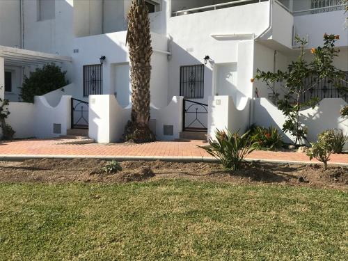Apartamento VenAVera Playa VERA COLINA Apto. 3 Bajo Piscina Muy Tranquilo WIFI - image 11