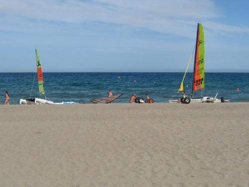 Apartamento VenAVera Playa VERA COLINA Apto. 3 Bajo Piscina Muy Tranquilo WIFI - image 4