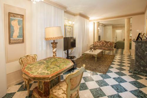 Loft Suite