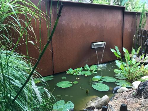 Rez de Jardin Terrasse Literie Haut de gamme Proche Gare et Hyper Centre