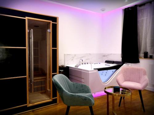 Le Vénus - Appartement SPA Privatif Balnéo Sauna, Dijon