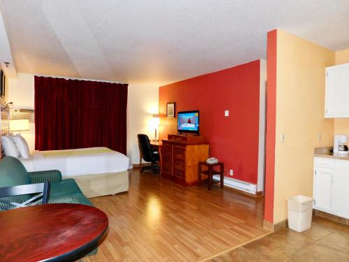 Americas Best Value Inn & Suites Anchorage Airport