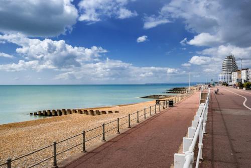 Ebb Tide Cottage: A Love Nest, , East Sussex