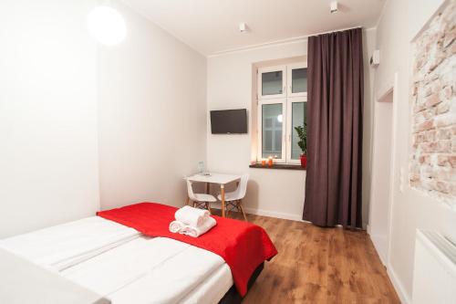 Good Time Aparthotel - image 9