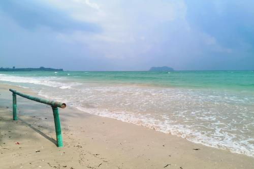 Lung Pod Kow Resort - 해변