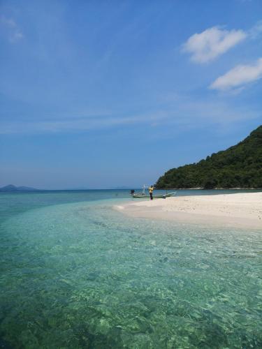 Lung Pod Kow Resort