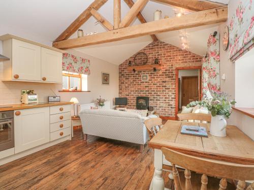 Maltkiln Cottage At Crook Hall Farm - image 6