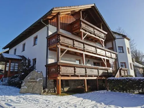 Haus Haidweg - Ferienwohnungen in Haidmühle im Dreiländereck DE-CZ-AT in Haidmühle, Deutschland