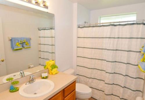 The Aviana 4 bedroom villa with a private pool makes for a great choice - image 9