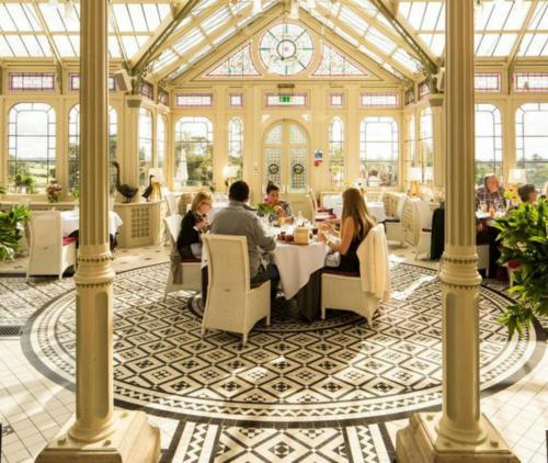 Kilworth House Hotel and Theatre photo 1