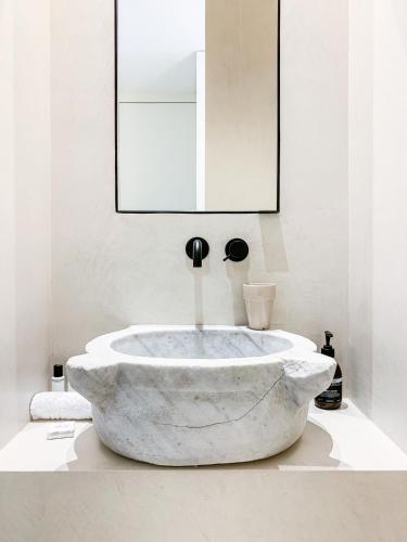 Suite 133 hotel studio - image 8
