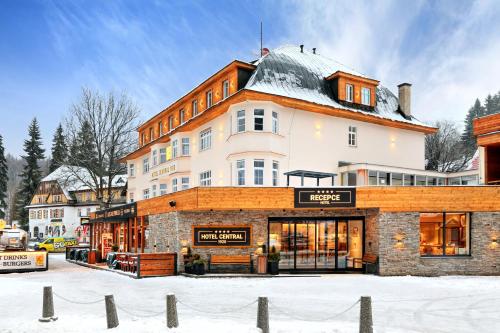 Utvendig, Hotel Central 1920 in Spindleruv Mlyn