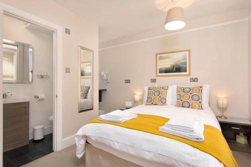 Redhouse, Salisbury