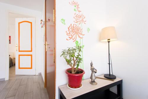 Bollywood Style Apartment 4th floor by stairs, Málaga (fotografie 3)