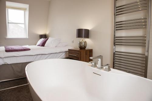 The Birchtree Hotel - image 4